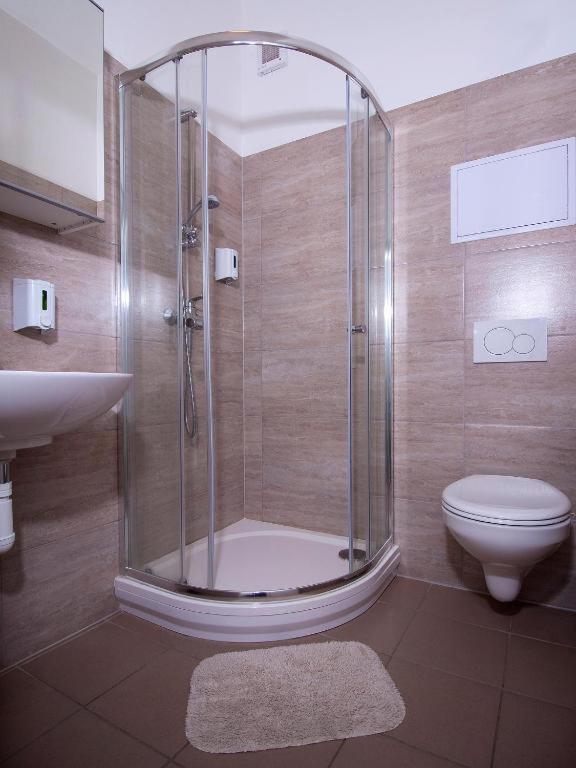 Aviator Garni Hotel براتسيلافا المظهر الخارجي الصورة
