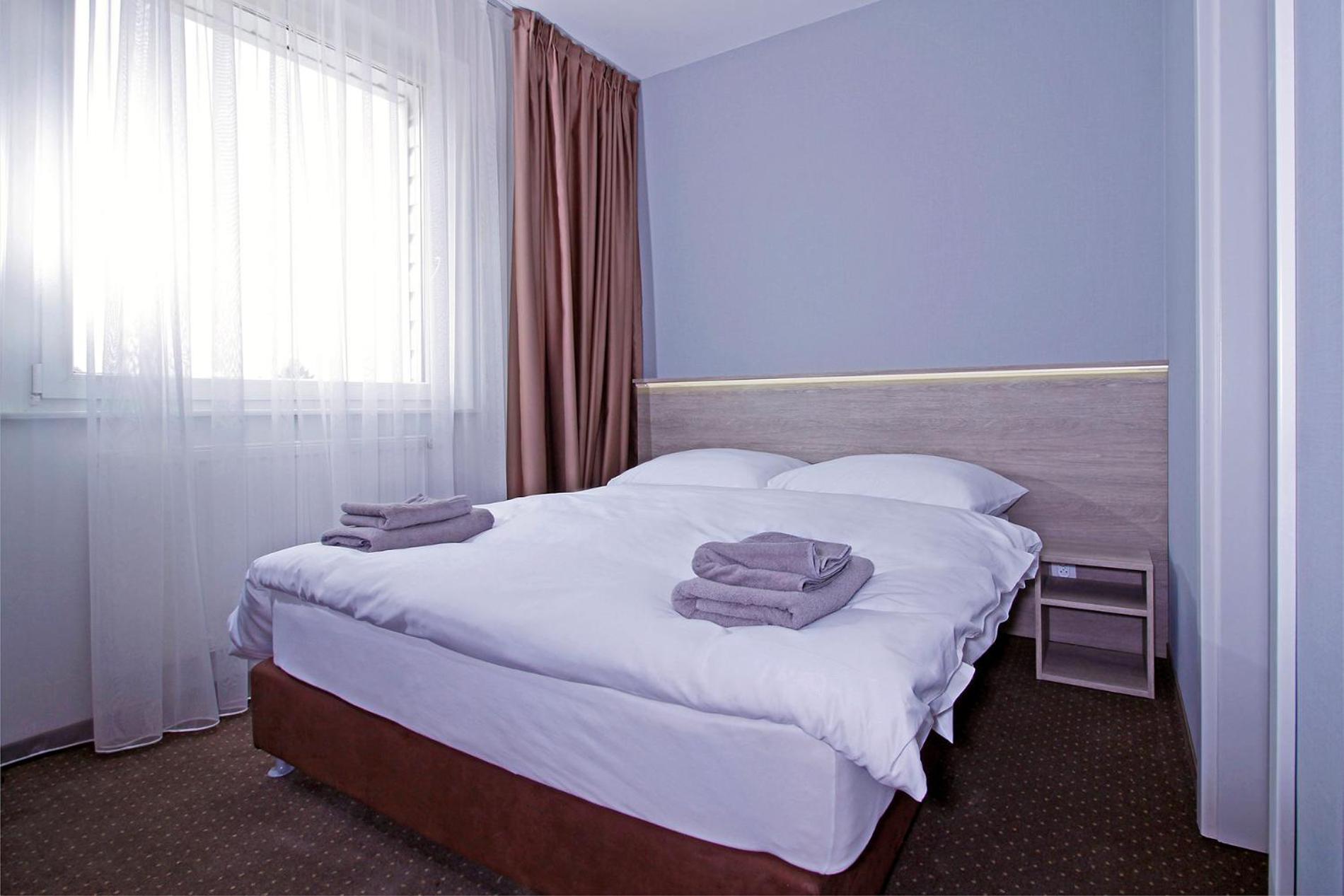 Aviator Garni Hotel براتسيلافا المظهر الخارجي الصورة