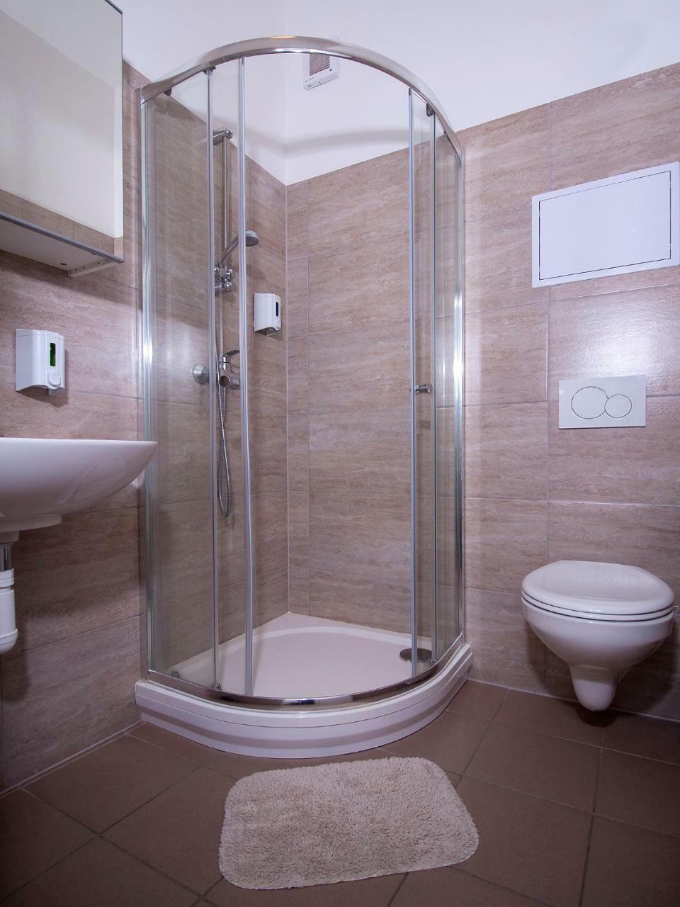 Aviator Garni Hotel براتسيلافا المظهر الخارجي الصورة