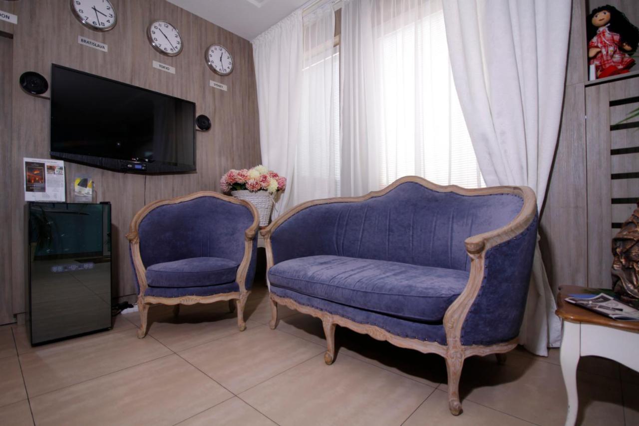 Aviator Garni Hotel براتسيلافا المظهر الخارجي الصورة